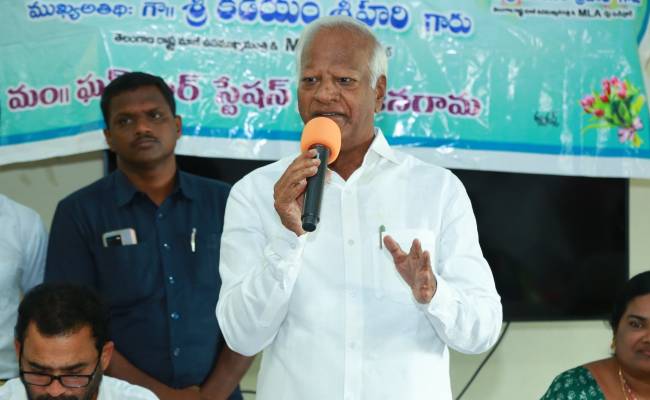 BIG BREAKING : రాజకీయాలకు కడియం శ్రీహరి గుడ్ బై !