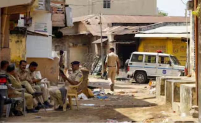 అమ్మ దీనమ్మ బత్తాయో..New Year పార్టీకి పిలిచి ప్రైవేట్ పార్ట్స్  కోసేసింది!